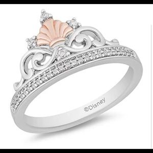 Disney Enchanted Ariel Crown Ring. 🐚 👑 💍